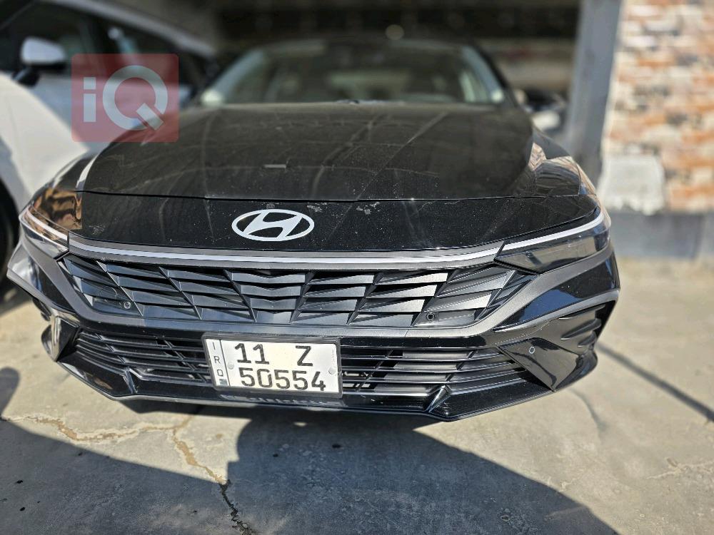 هیۆندای ئەلەنترا